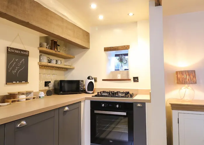 Peak Cottage